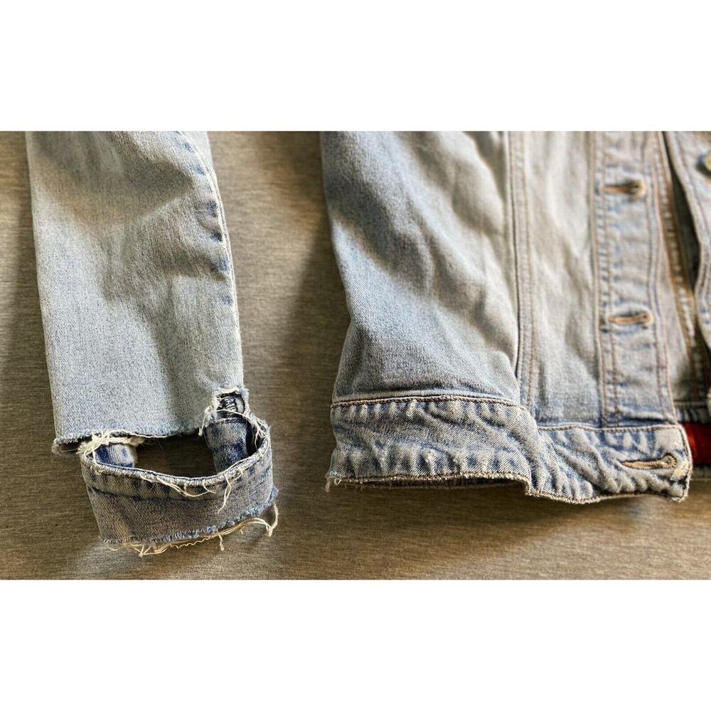 Vintage Guess Denim Jean Jacket Size SMALL Made in USA Distressed Med Wash Women - Picture 5 of 12